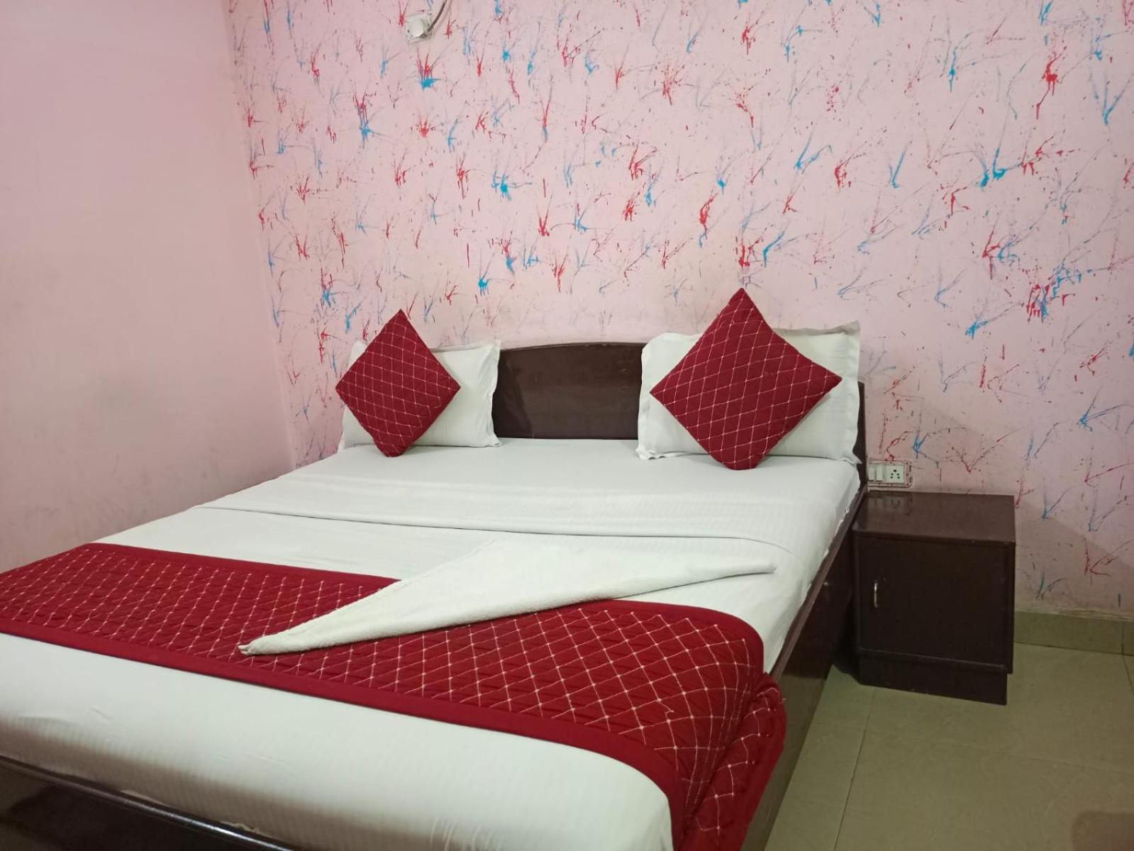 Airport Hotel Pariksheet Inn New Delhi Exterior foto