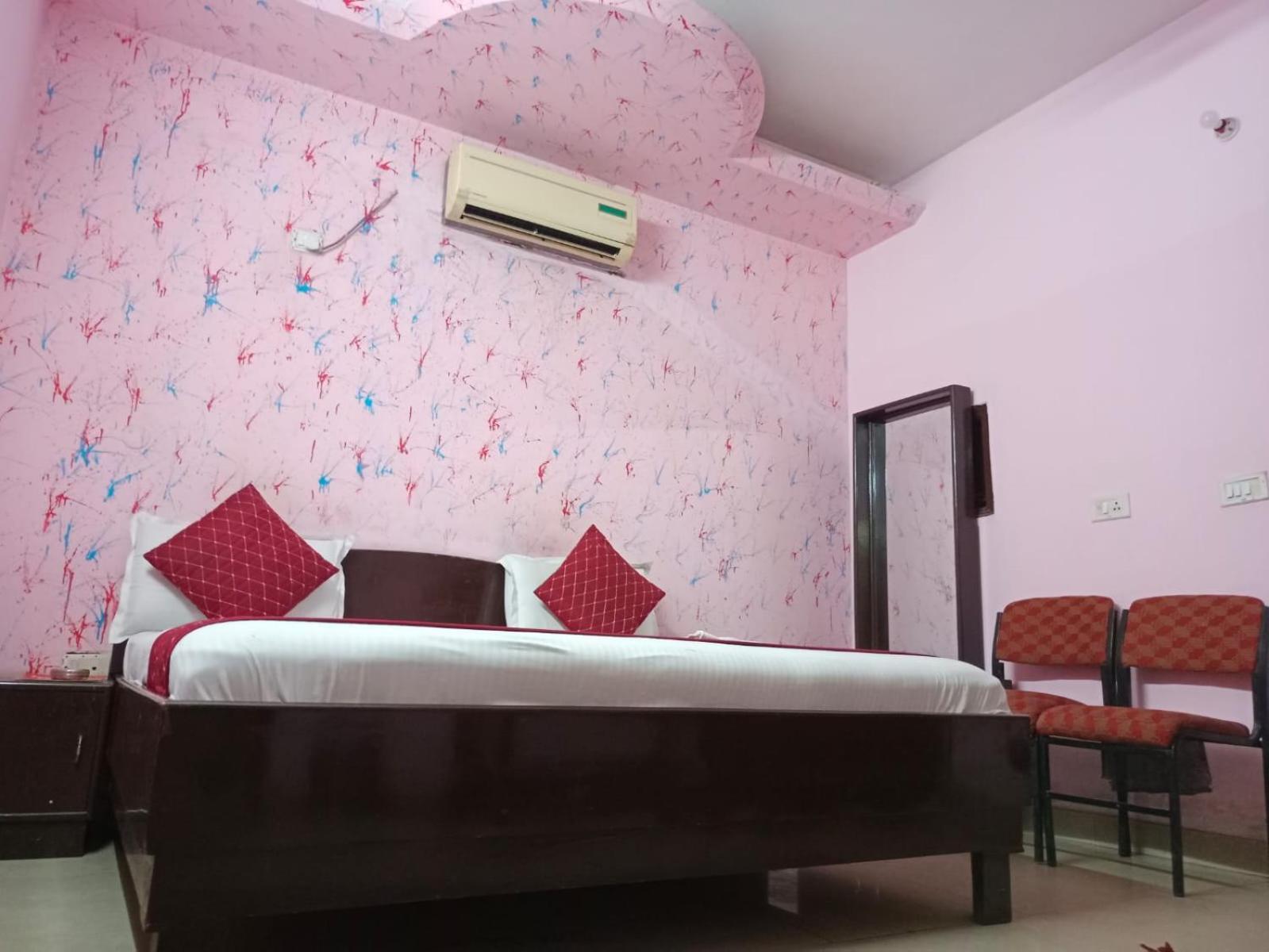 Airport Hotel Pariksheet Inn New Delhi Exterior foto