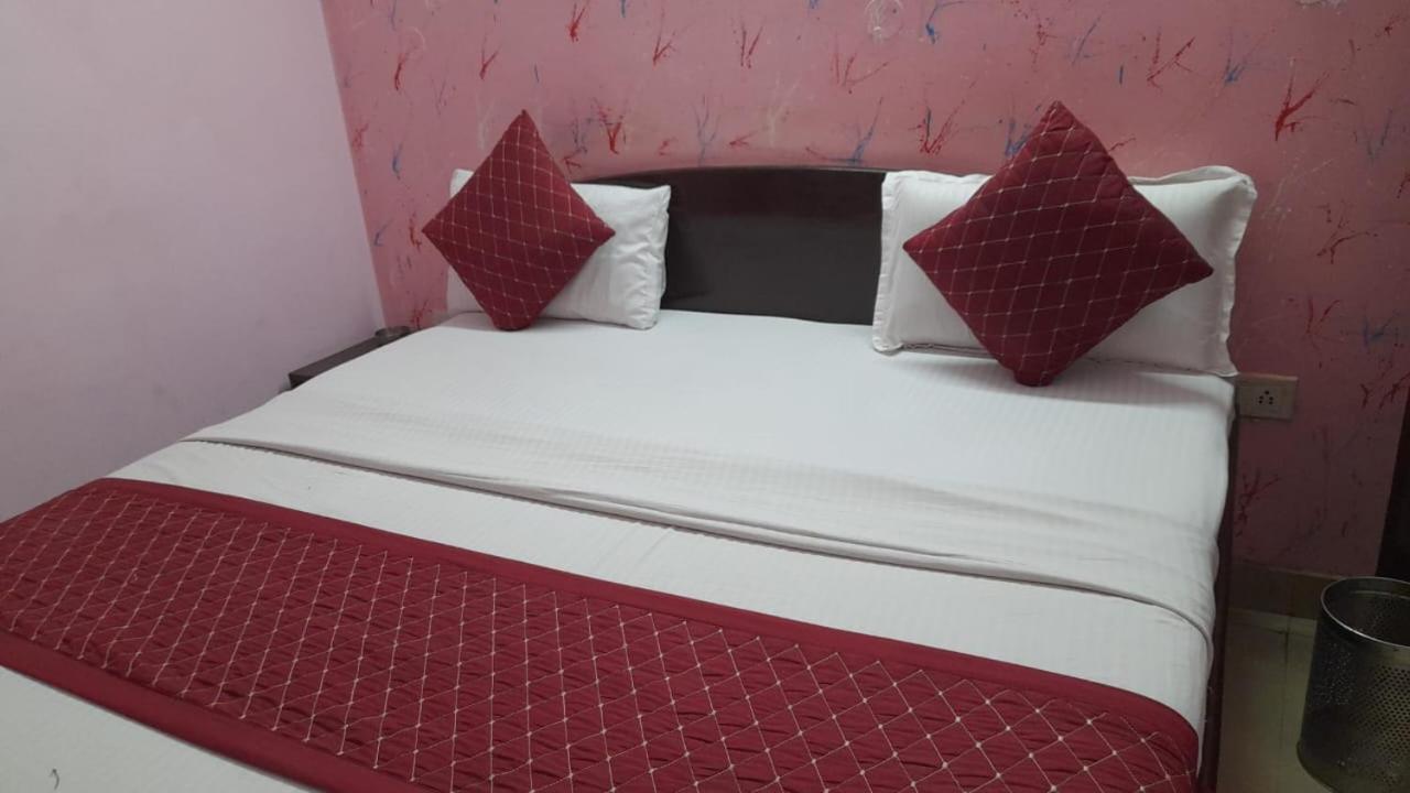 Airport Hotel Pariksheet Inn New Delhi Exterior foto